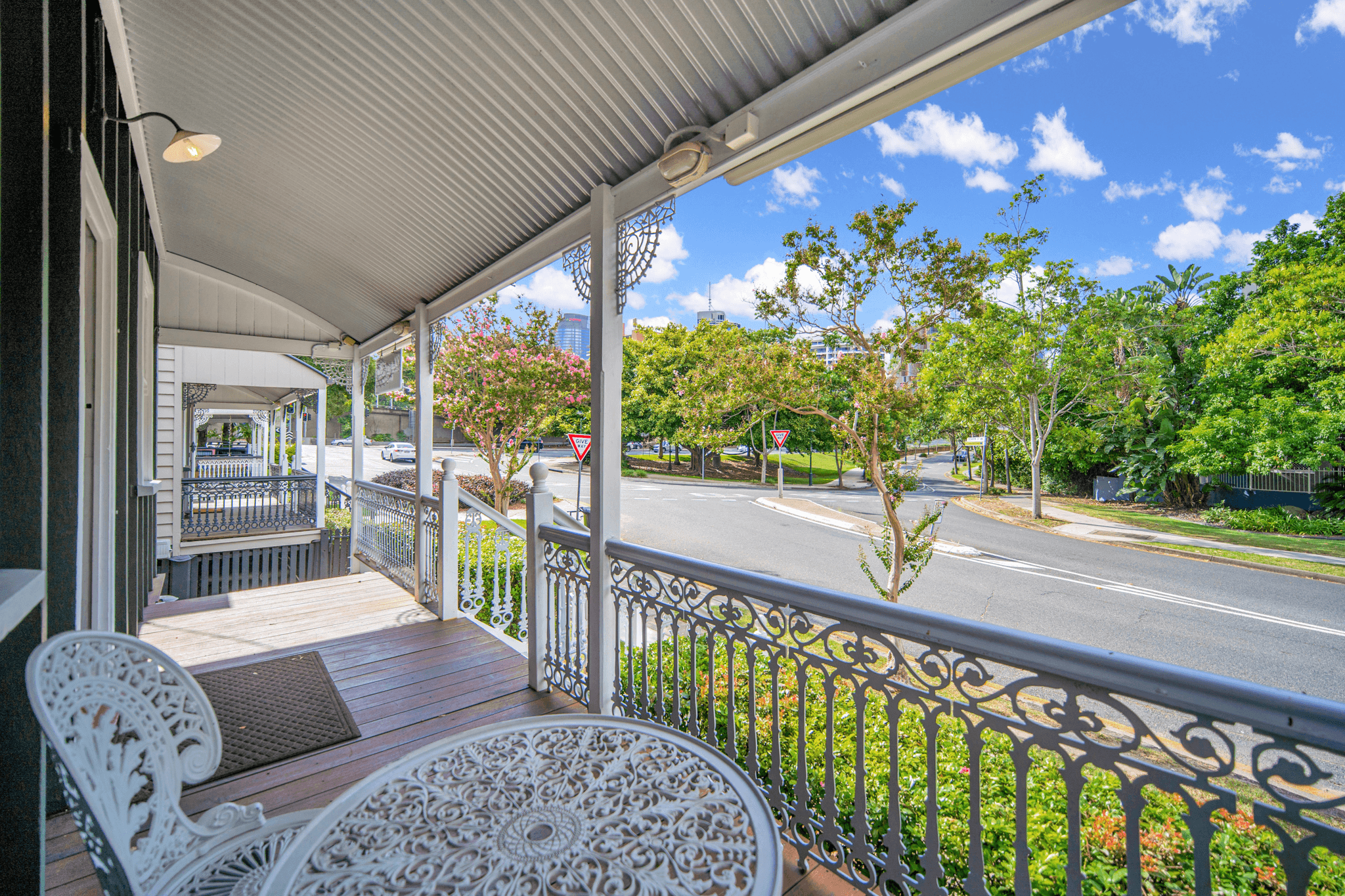 33 Cairns Street, Kangaroo Point, QLD 4169