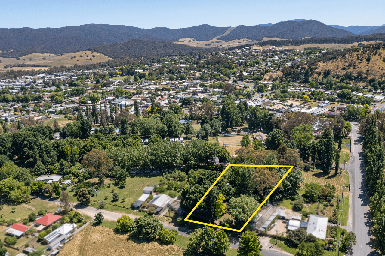 19-21 Maude Street, MYRTLEFORD, VIC 3737