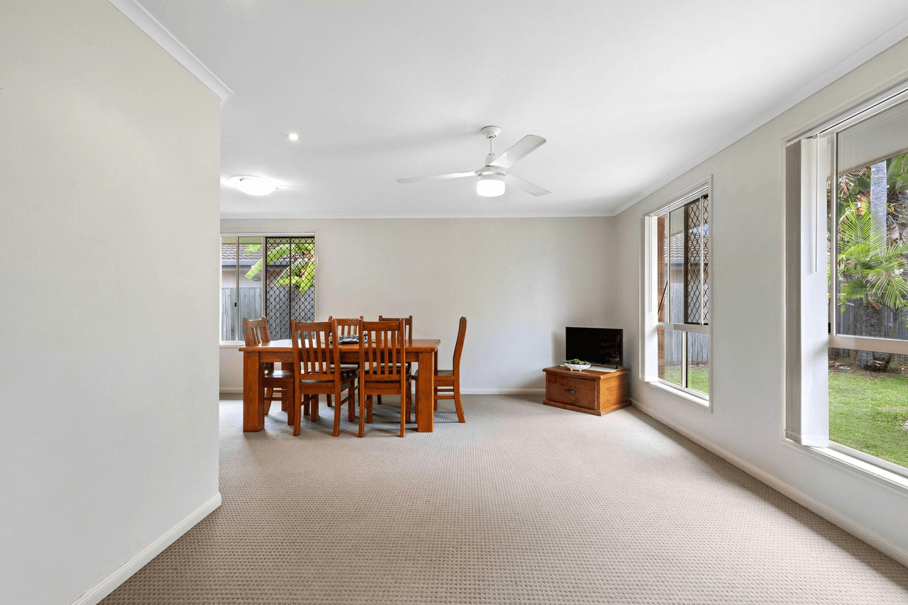 63 Darlington Cct, Currimundi, QLD 4551