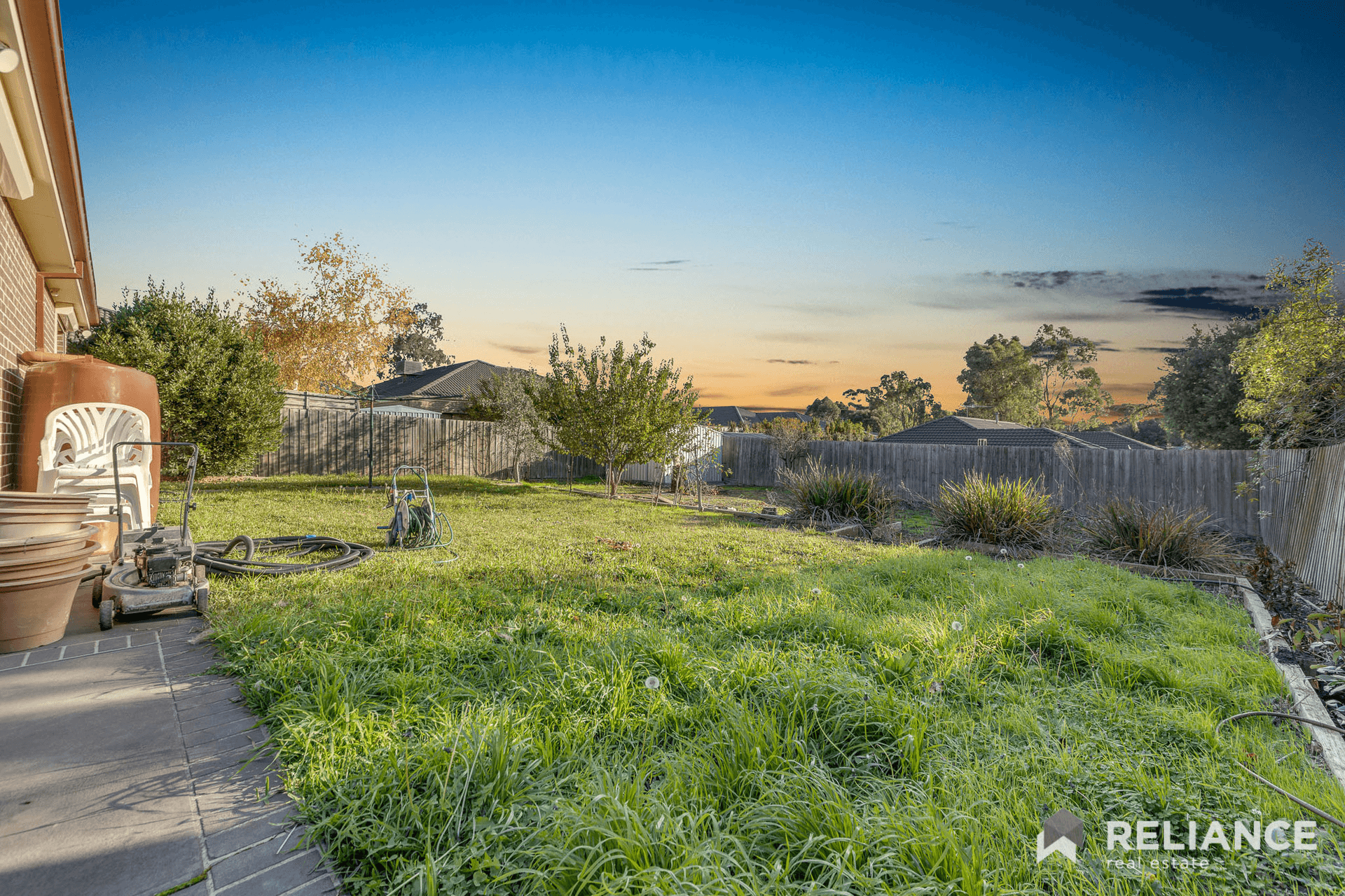 14 Claret Ash Drive, Sunbury, VIC 3429