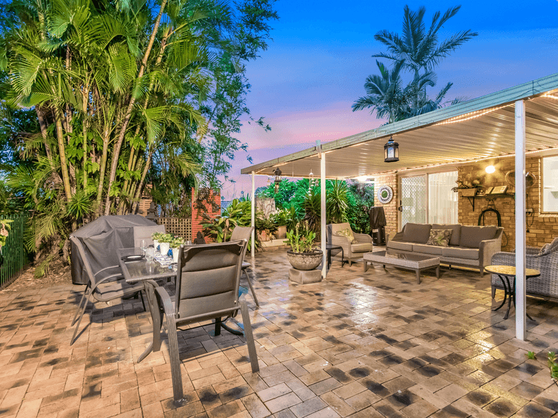 89 Macquarie Avenue, MOLENDINAR, QLD 4214