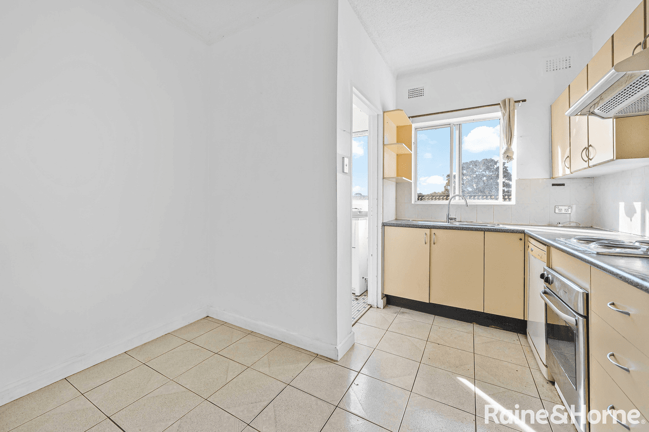 4/37 Hill Street, CABRAMATTA, NSW 2166