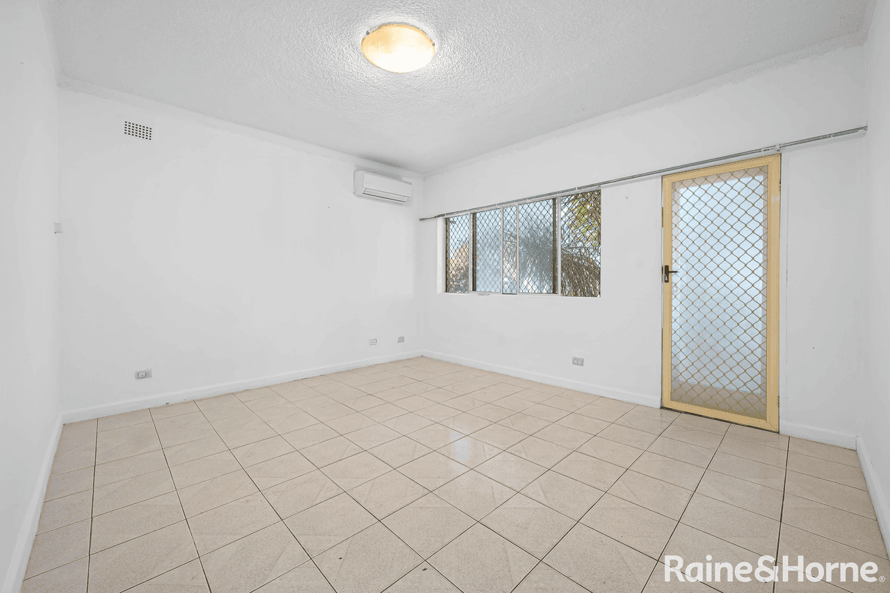 4/37 Hill Street, CABRAMATTA, NSW 2166