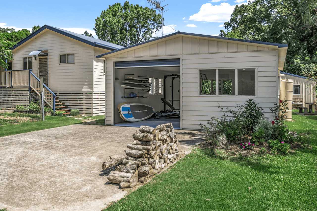 16 Tyalla Court, TALLEBUDGERA, QLD 4228