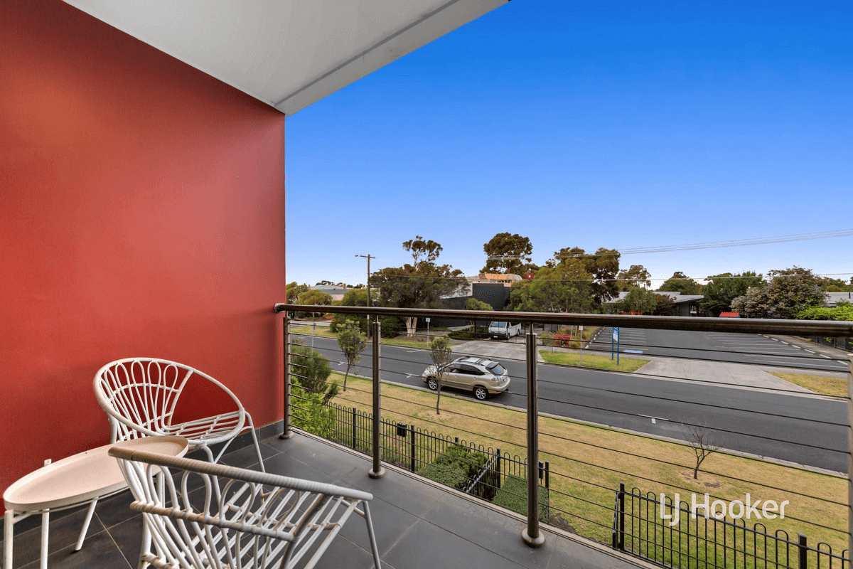 4/2 Crown Street, LAVERTON, VIC 3028