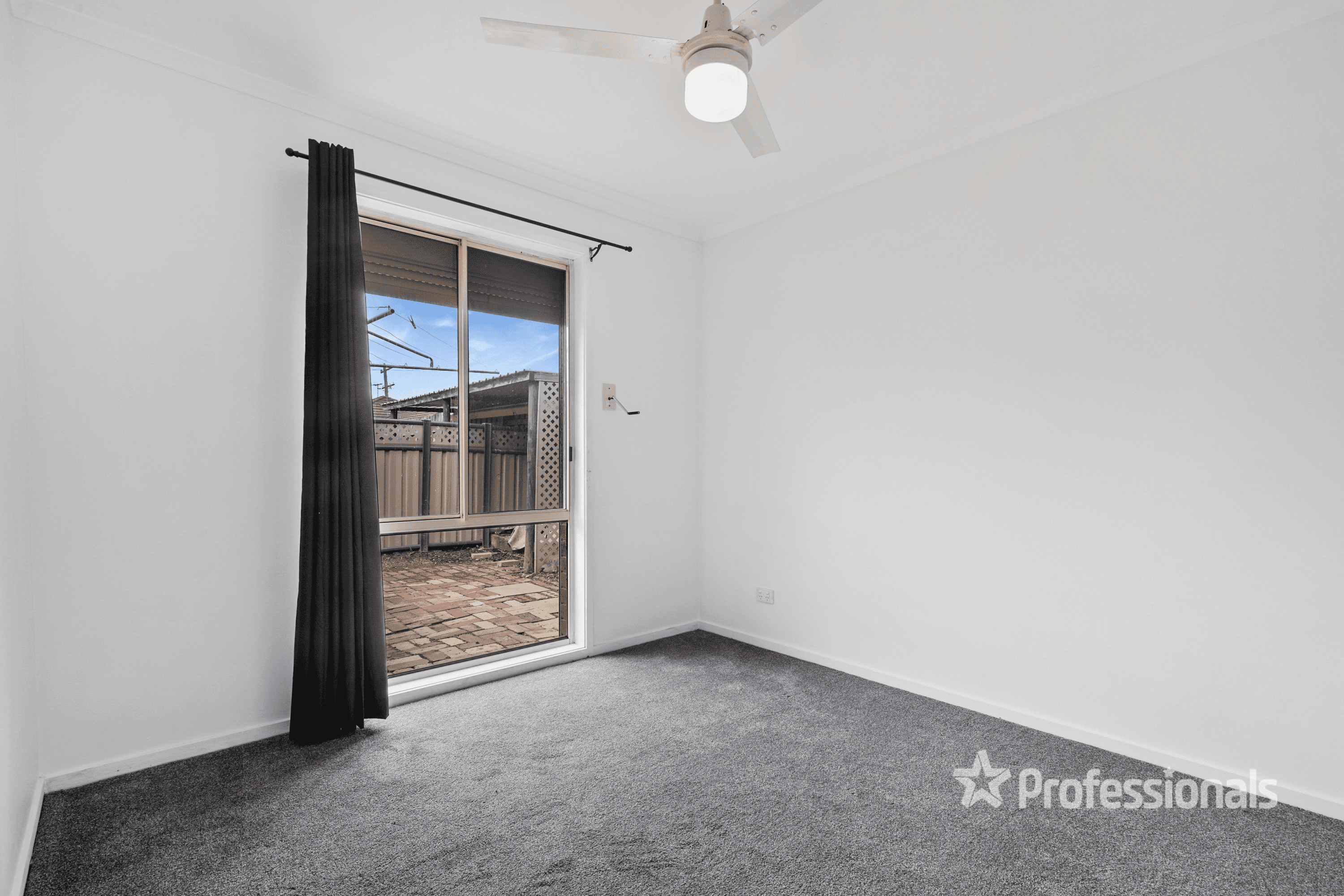 5 Wilton Close, WYNDHAM VALE, VIC 3024