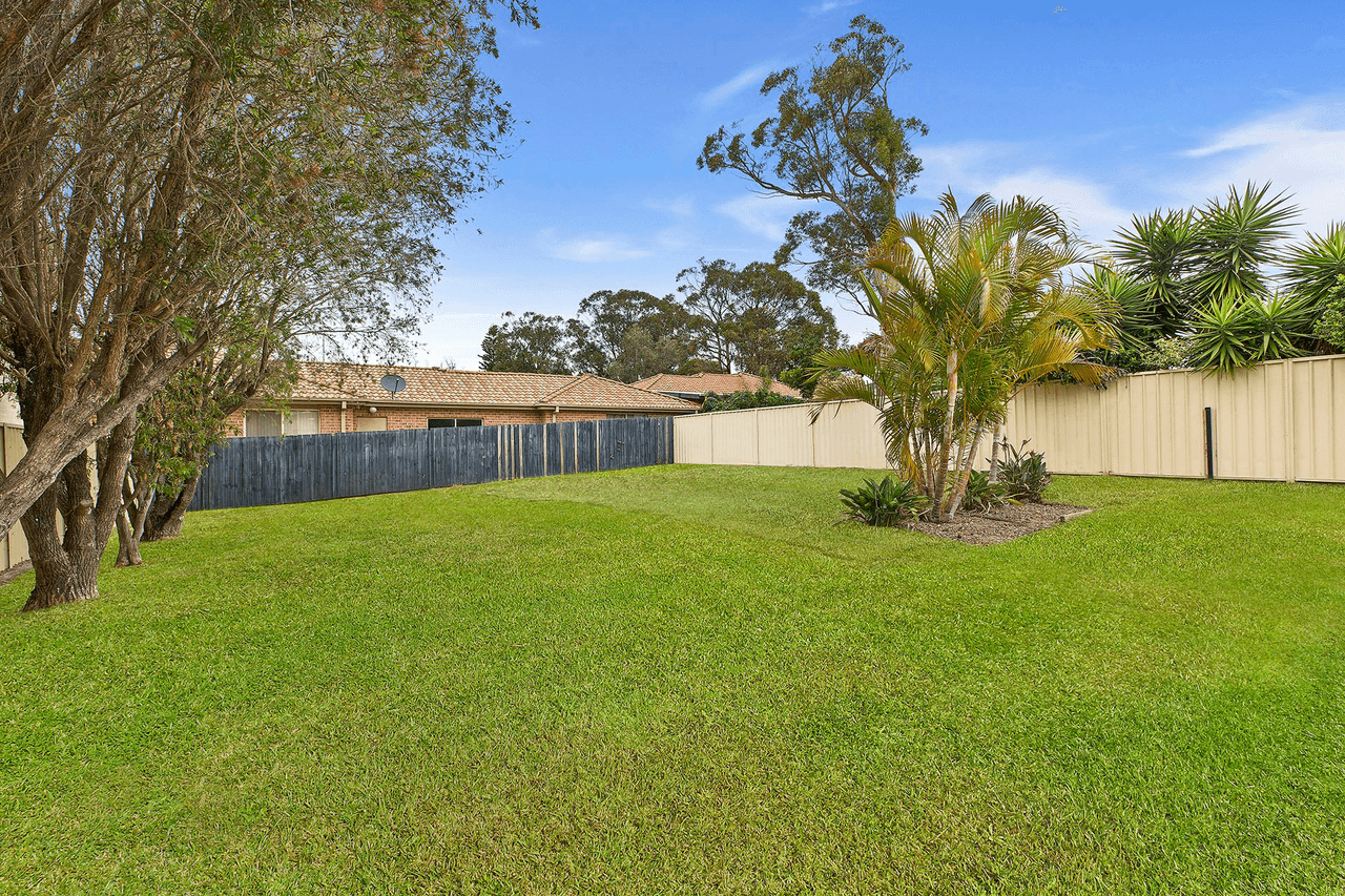 8 East Street, KILLARNEY VALE, NSW 2261