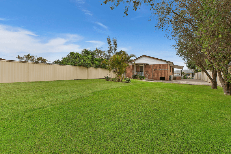 8 East Street, KILLARNEY VALE, NSW 2261