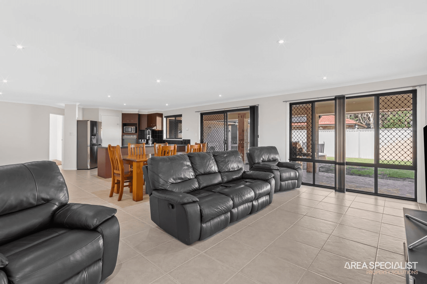 7 Heron Place, Jacobs Well, QLD 4208