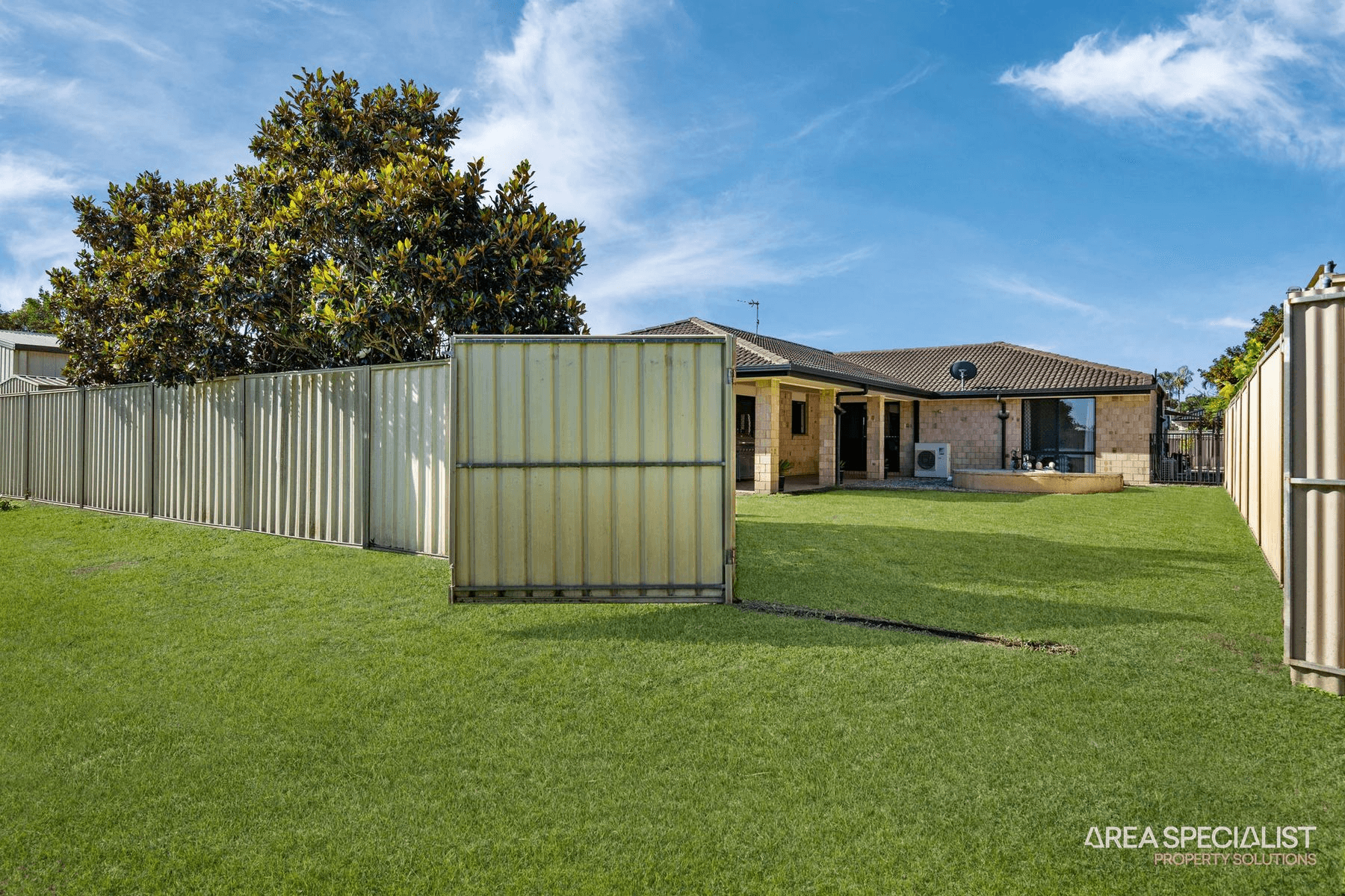 7 Heron Place, Jacobs Well, QLD 4208