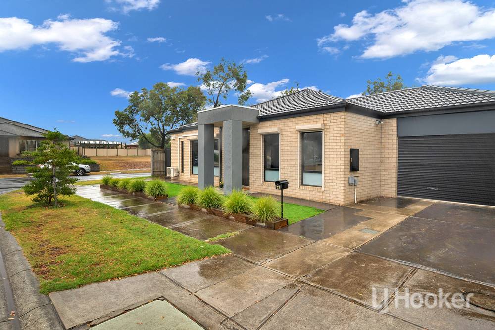 32 The Embankment, KURUNJANG, VIC 3337