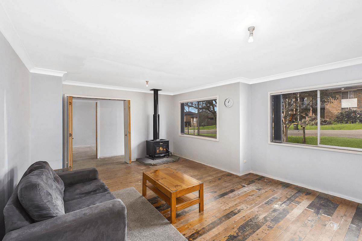 8 Blackford Avenue, Kanwal, NSW 2259