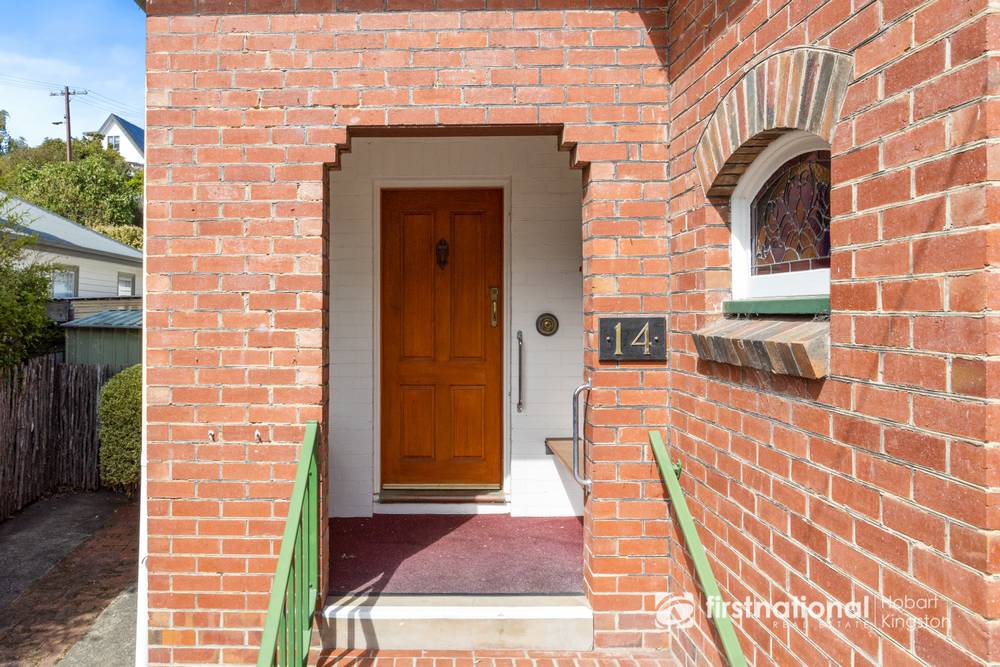 14 Salvator Road, WEST HOBART, TAS 7000