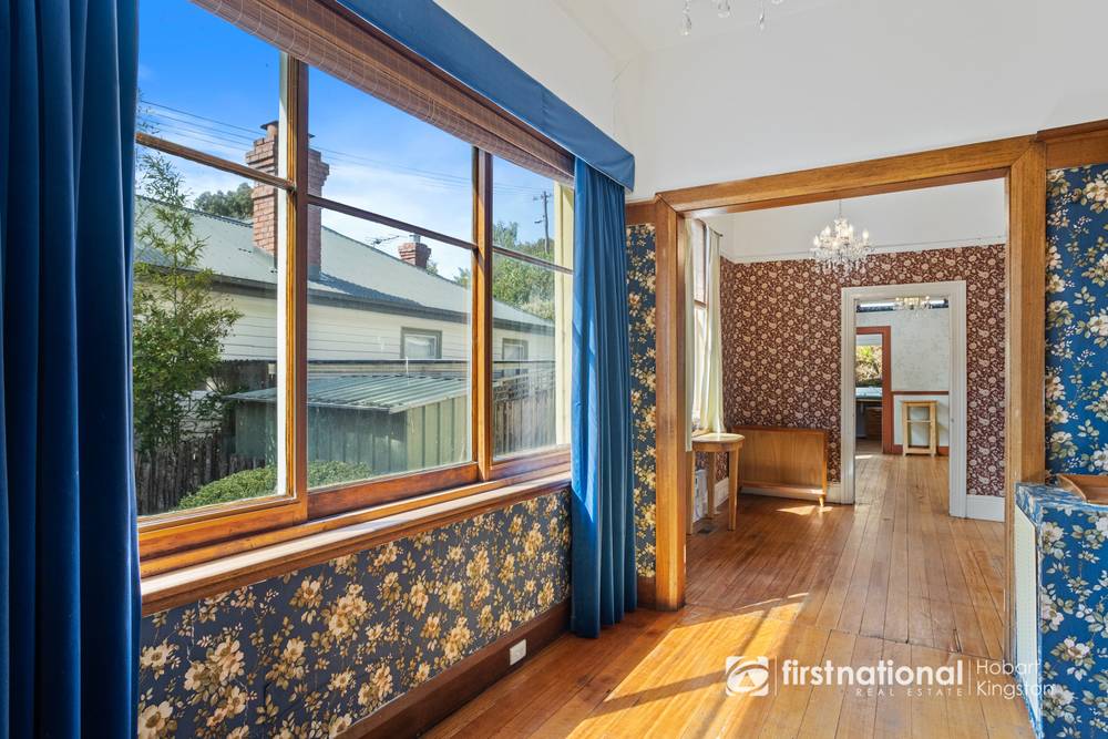 14 Salvator Road, WEST HOBART, TAS 7000