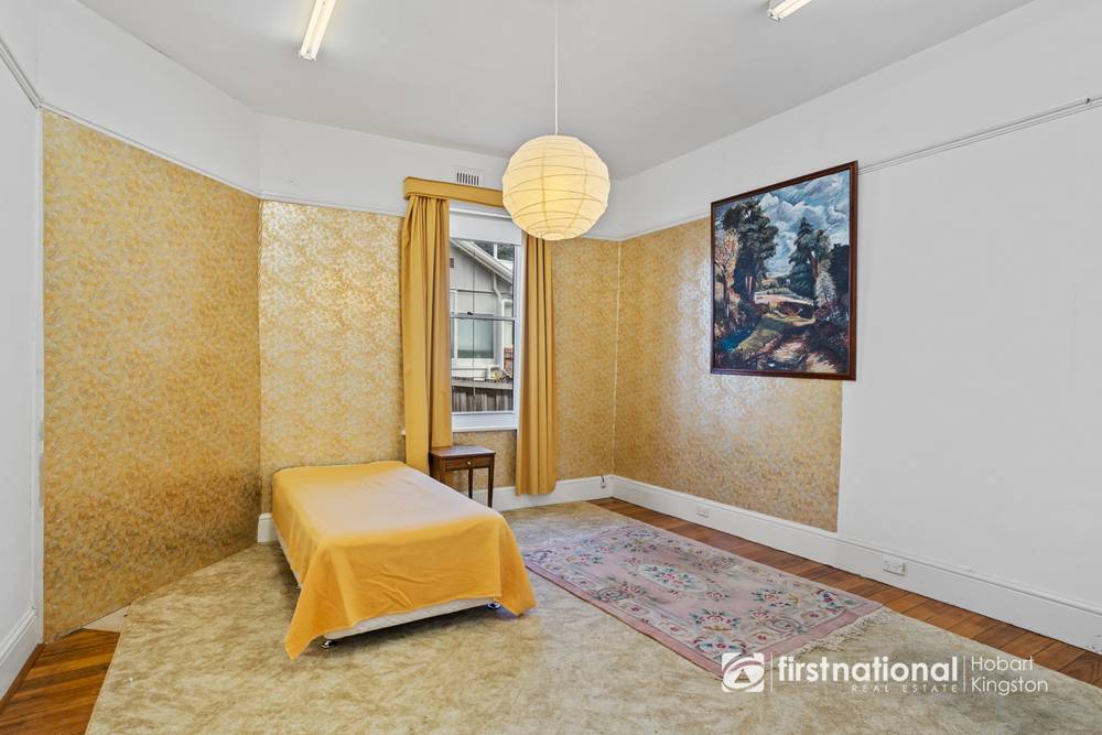 14 Salvator Road, WEST HOBART, TAS 7000