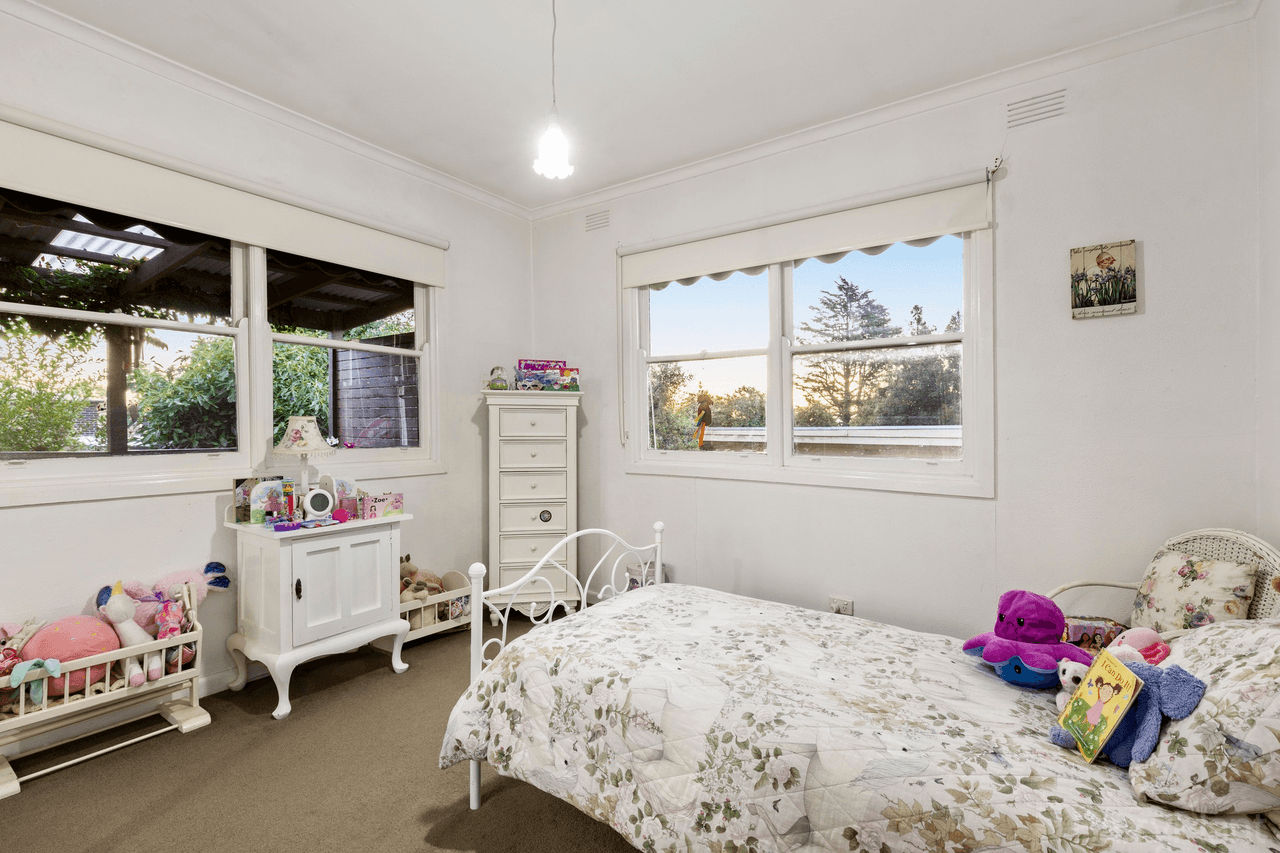 18 Valda Avenue, Ringwood East, VIC 3135