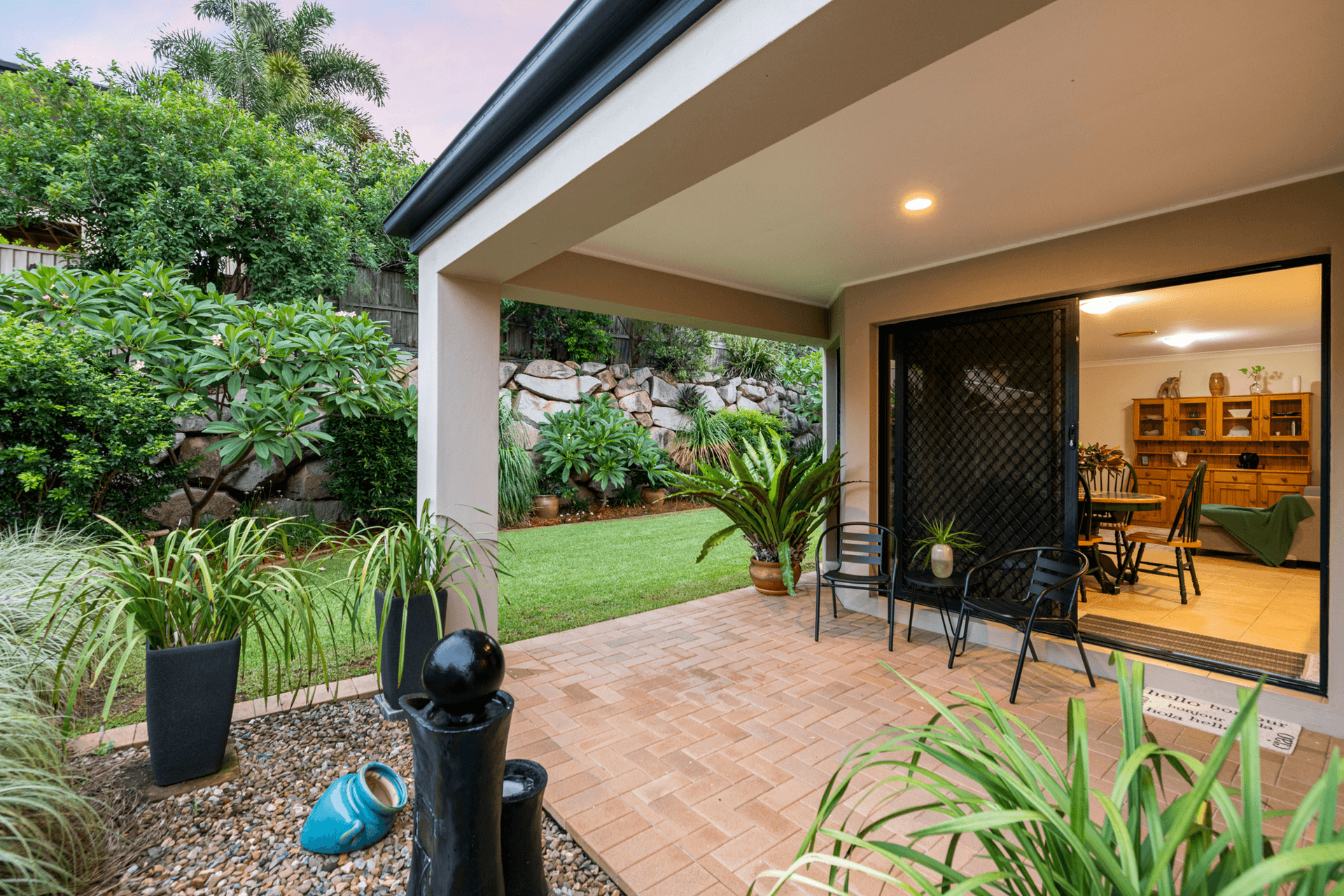 8 Lachine Place, Mansfield, QLD 4122