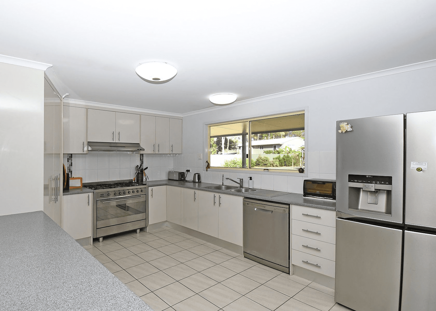 128 Pacific Haven Circuit, PACIFIC HAVEN, QLD 4659