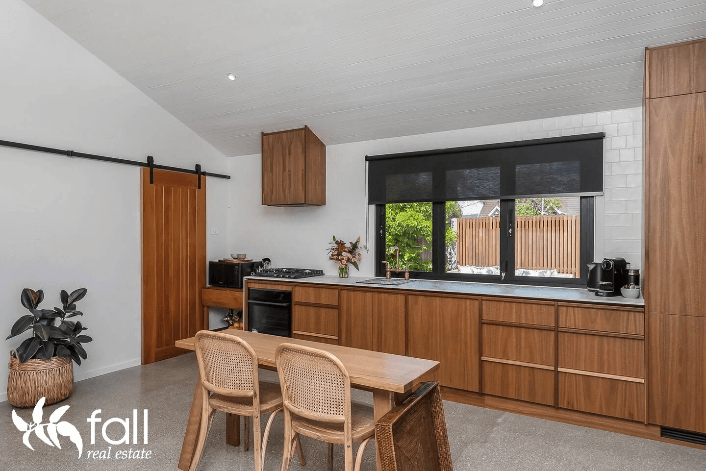 28a Frederick Henry Parade, CREMORNE, TAS 7024