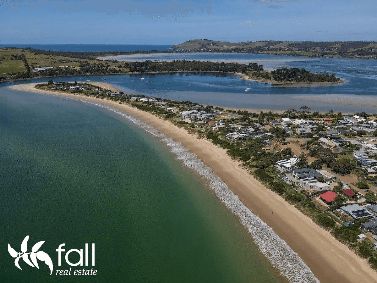 28a Frederick Henry Parade, CREMORNE, TAS 7024