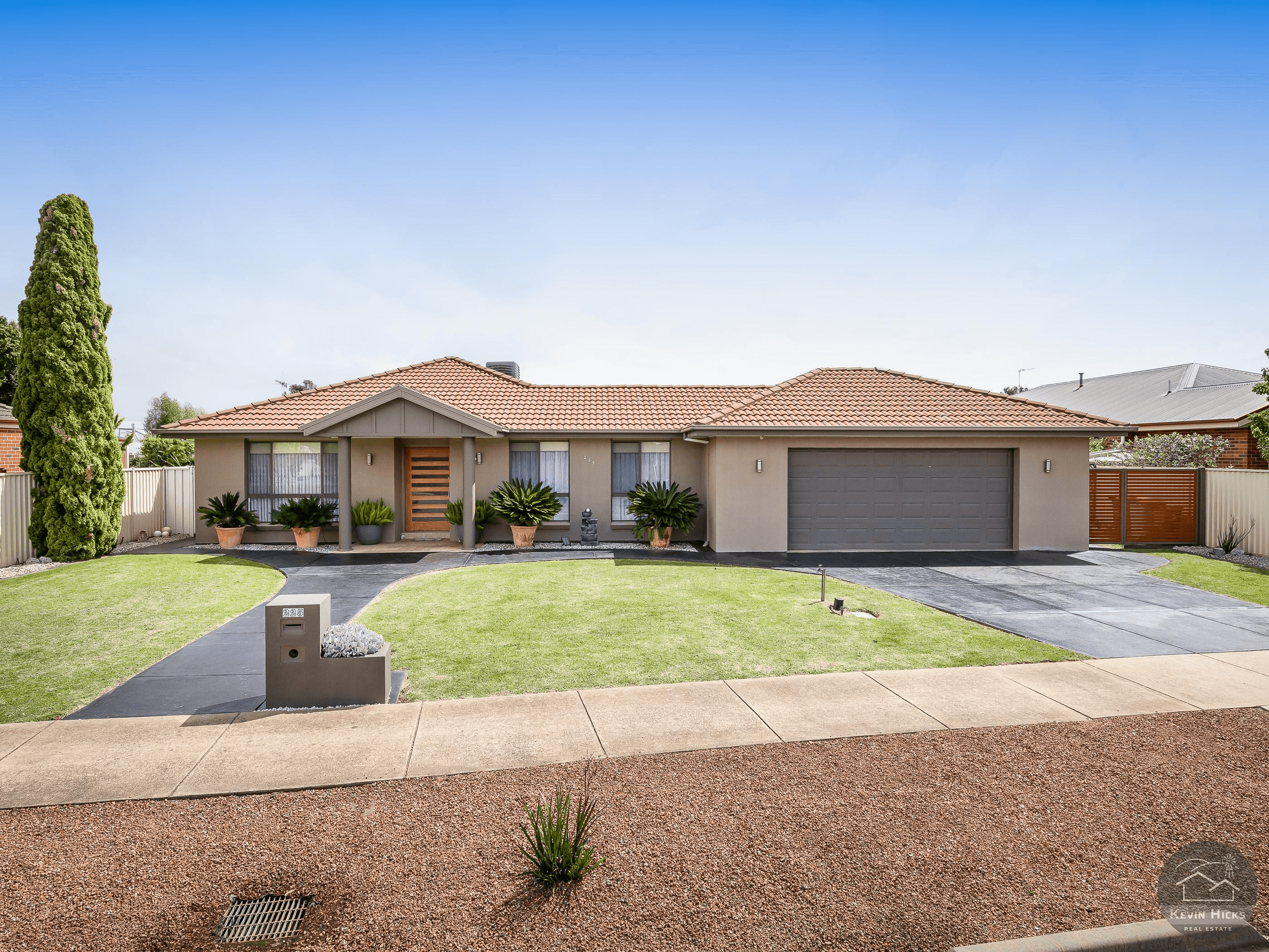 225 Waranga Drive, KIALLA, VIC 3631