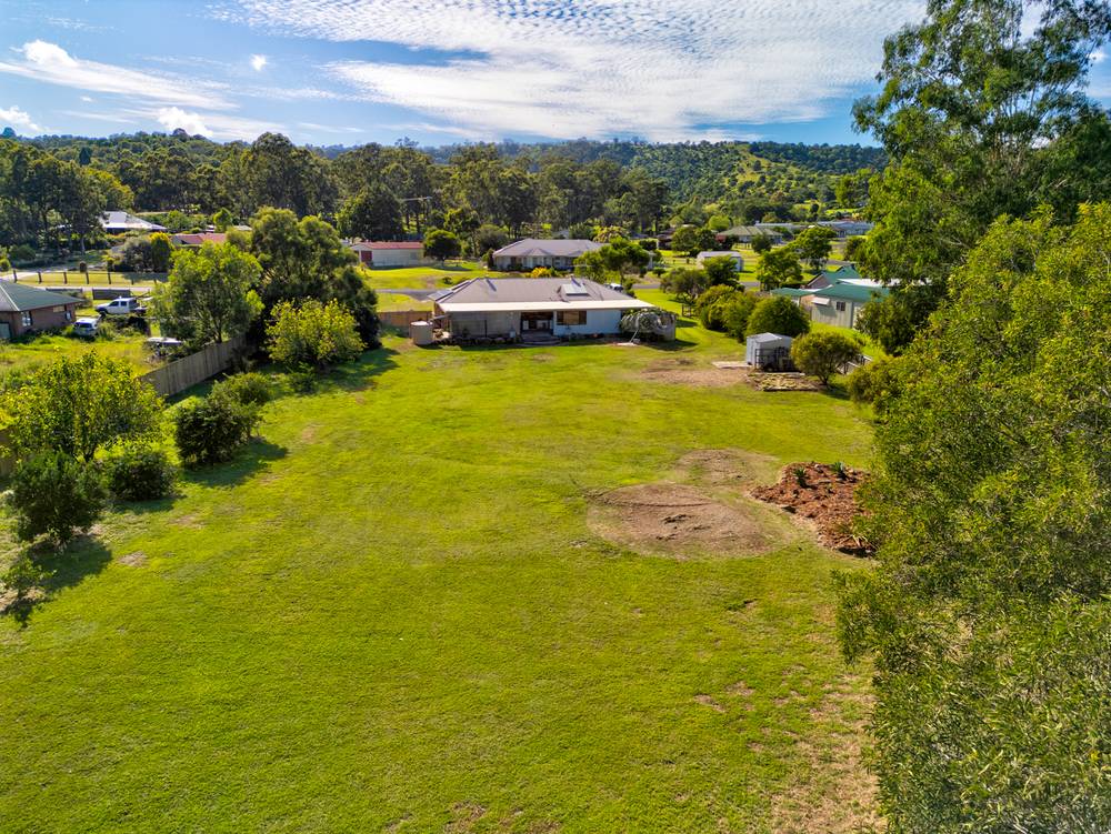 208 Rose Avenue, MINDEN, QLD 4311