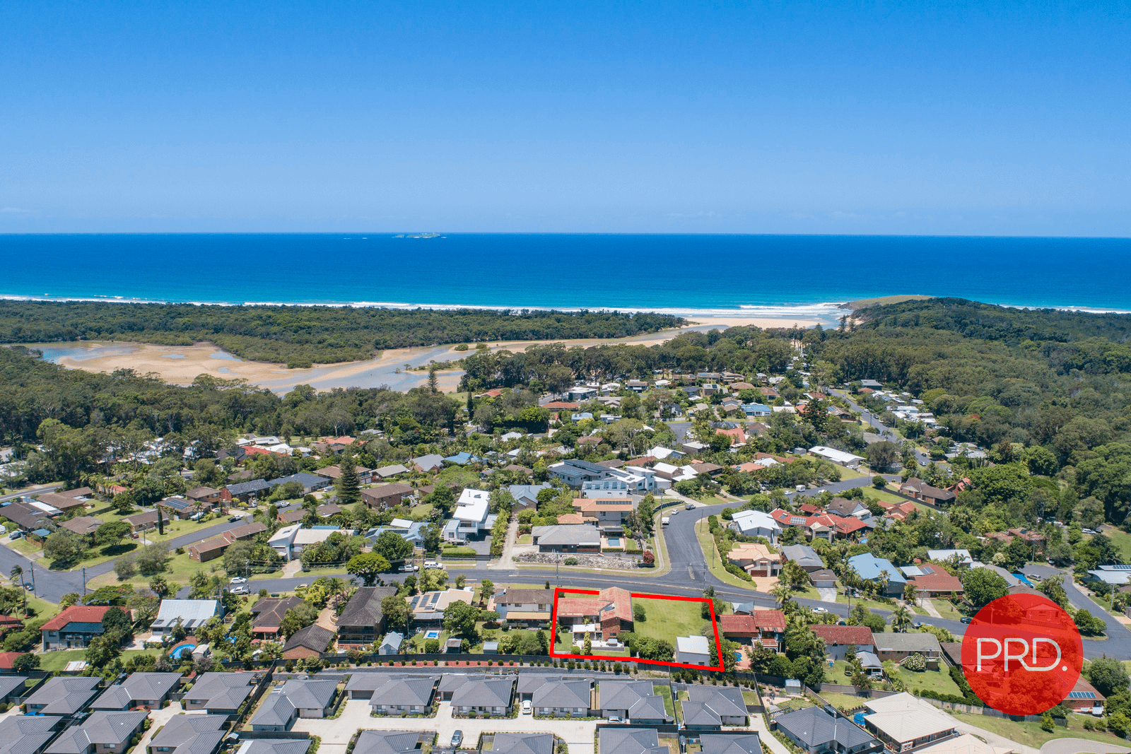 22 Woodhouse Road, MOONEE BEACH, NSW 2450