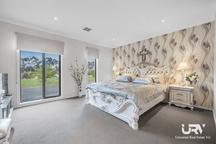 520 Valley Drive, WALLAN, VIC 3756