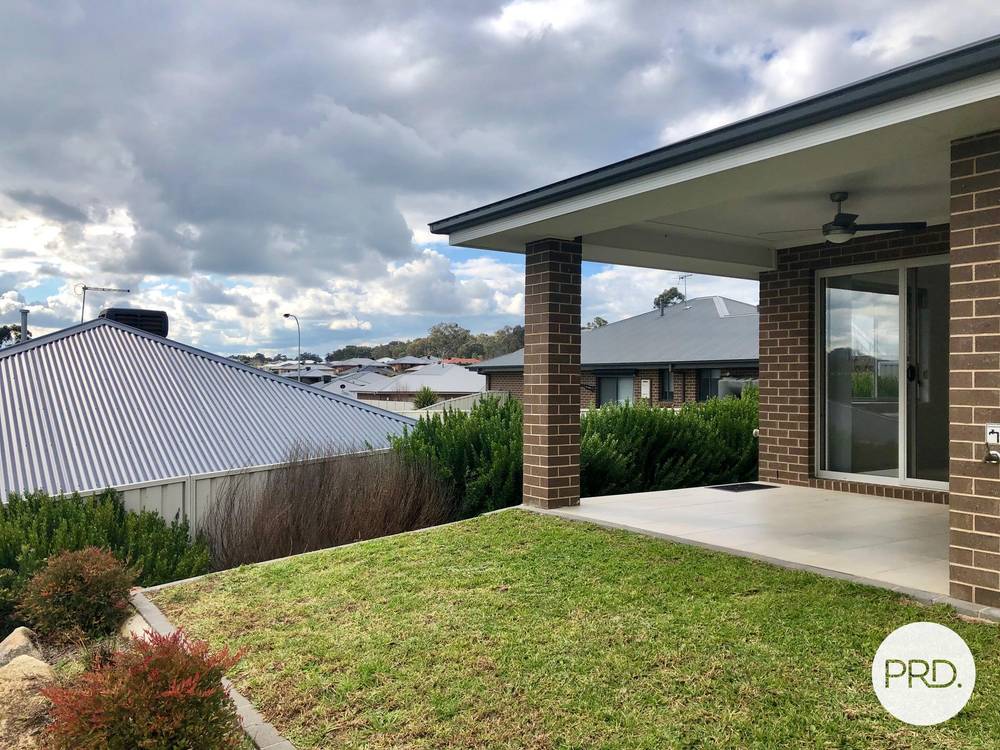 43 Felstead Circuit, THURGOONA, NSW 2640