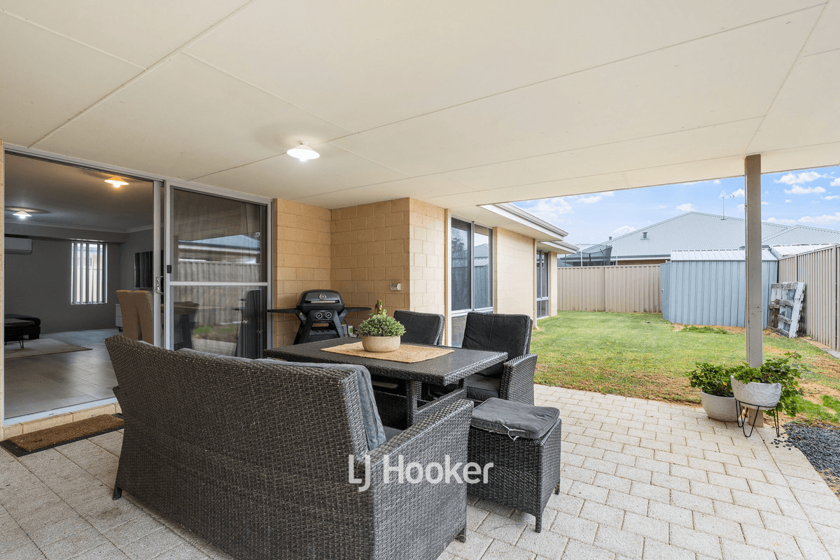 56 Beraking Loop, Dalyellup, WA 6230