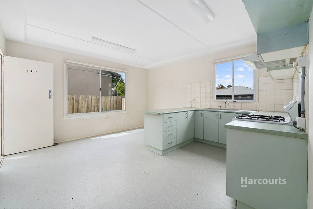 16 Kathryn Street, DOVETON, VIC 3177