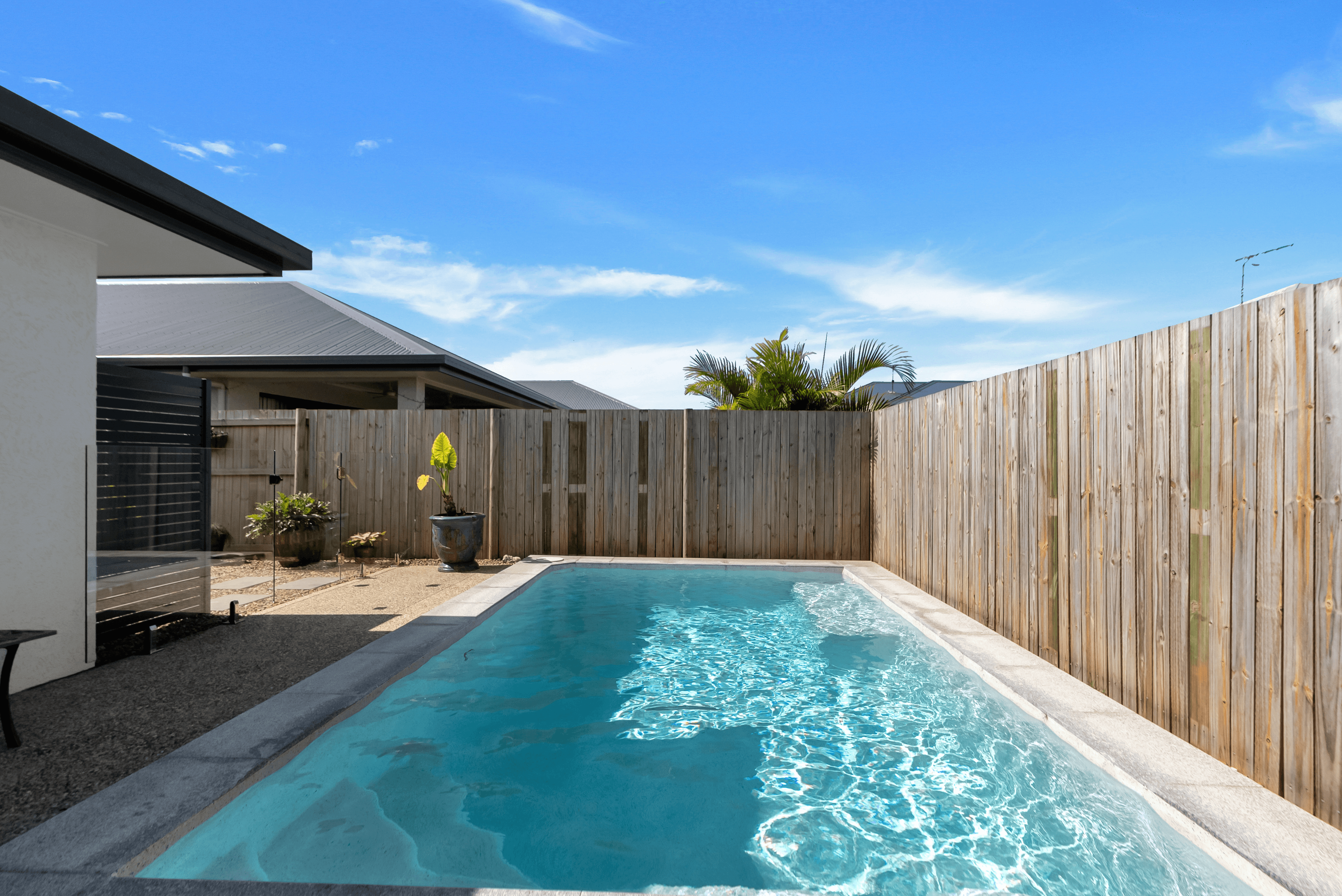 25 Whyambeel Chase, SMITHFIELD, QLD 4878