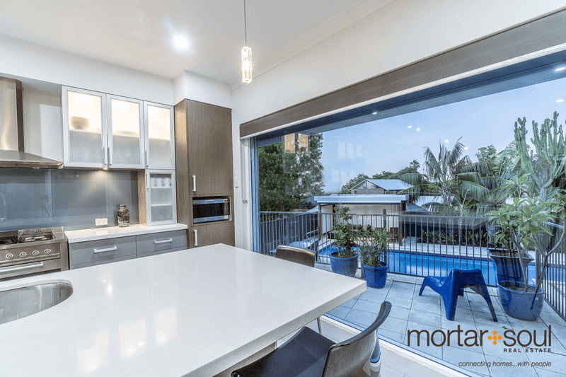 8 Gunee Rd, City Beach, WA 6015