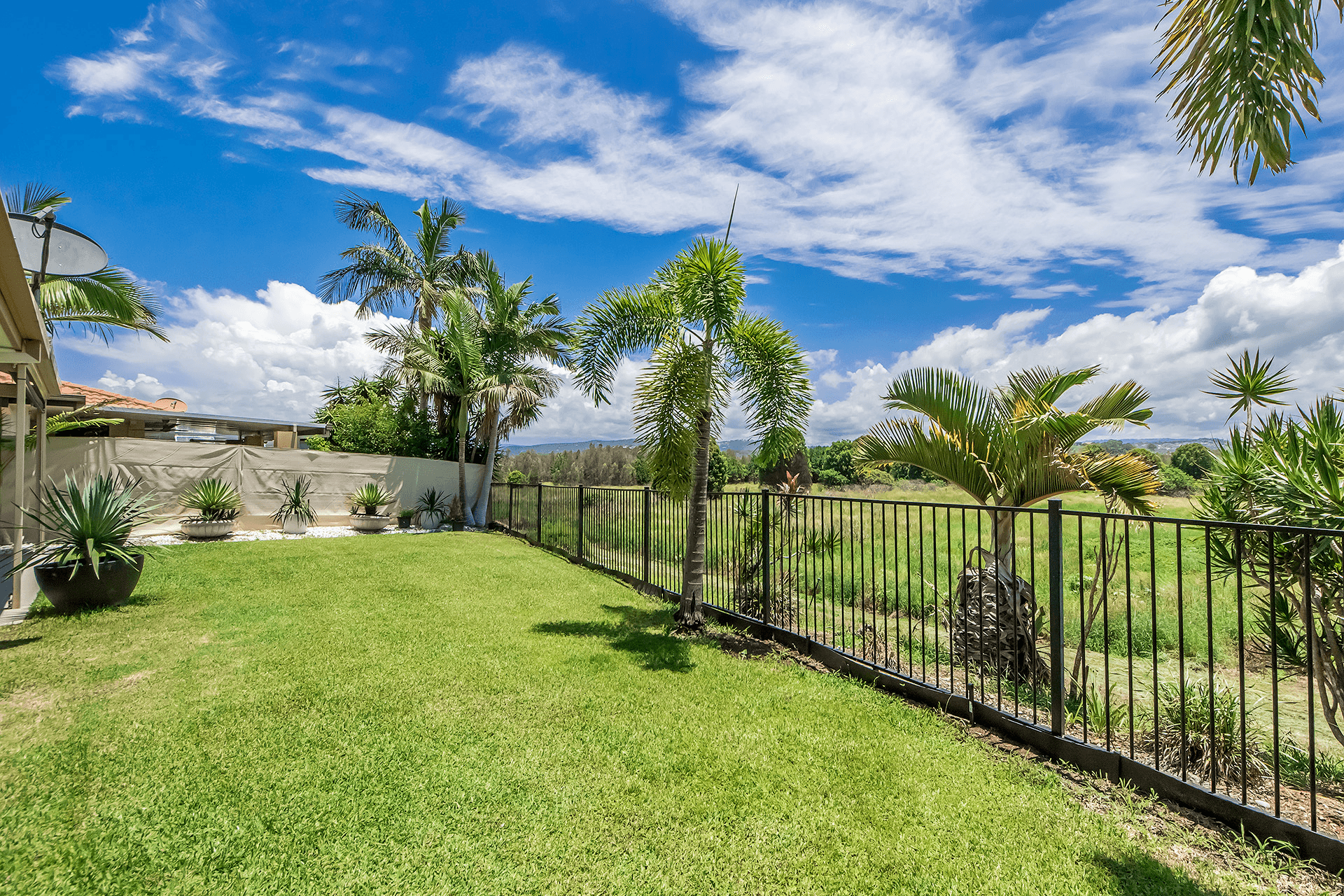 129/136 Palm Meadows Drive, Carrara, QLD 4211