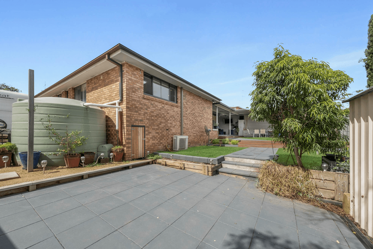 2 Keating Way, NARELLAN VALE, NSW 2567