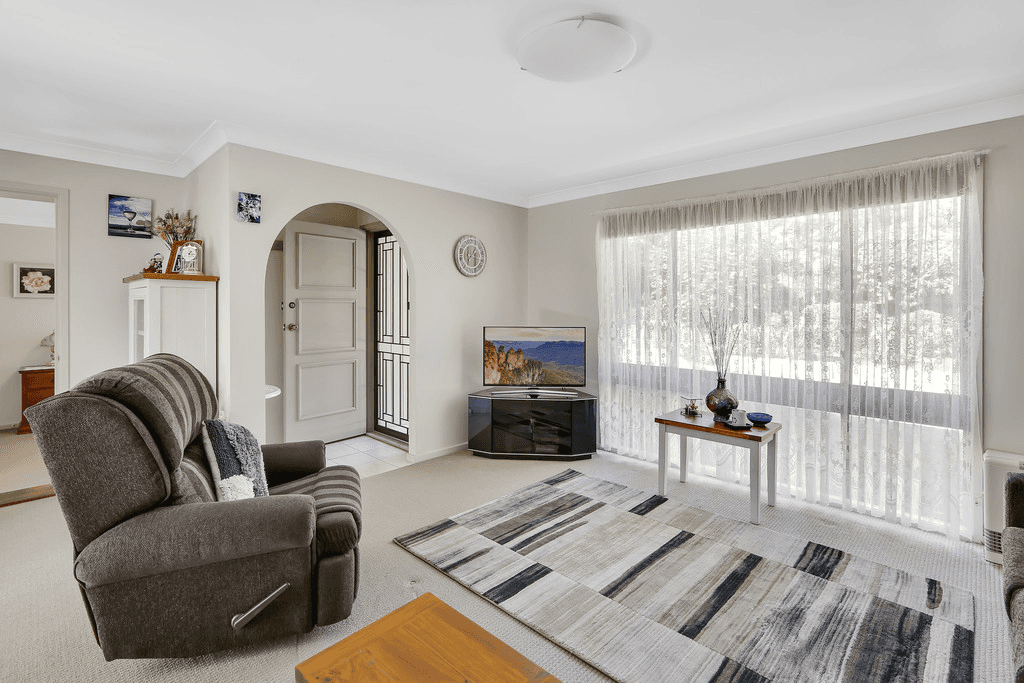 216 Govetts Leap Rd, BLACKHEATH, NSW 2785