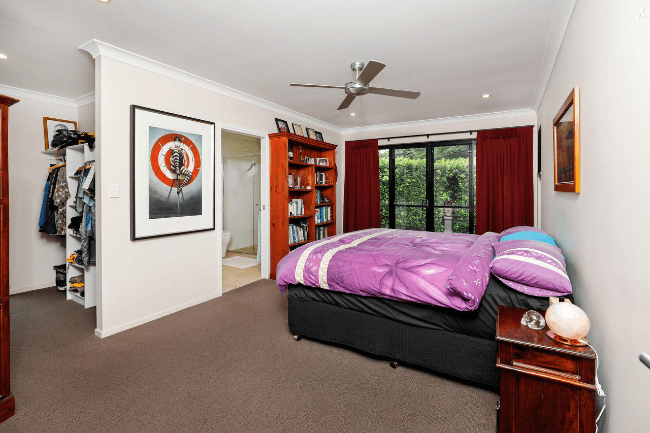 43 Stanton Road, SMITHFIELD, QLD 4878