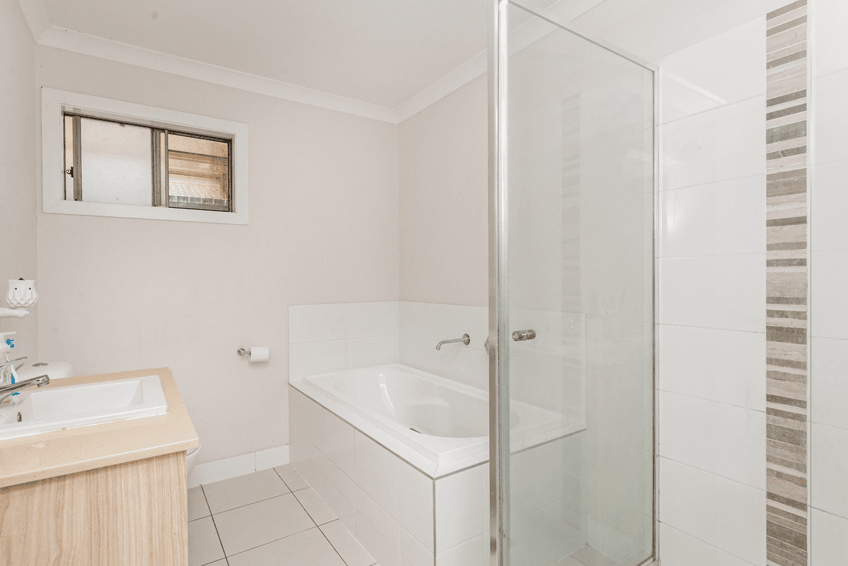 19 Matas Drive, PIMPAMA, QLD 4209