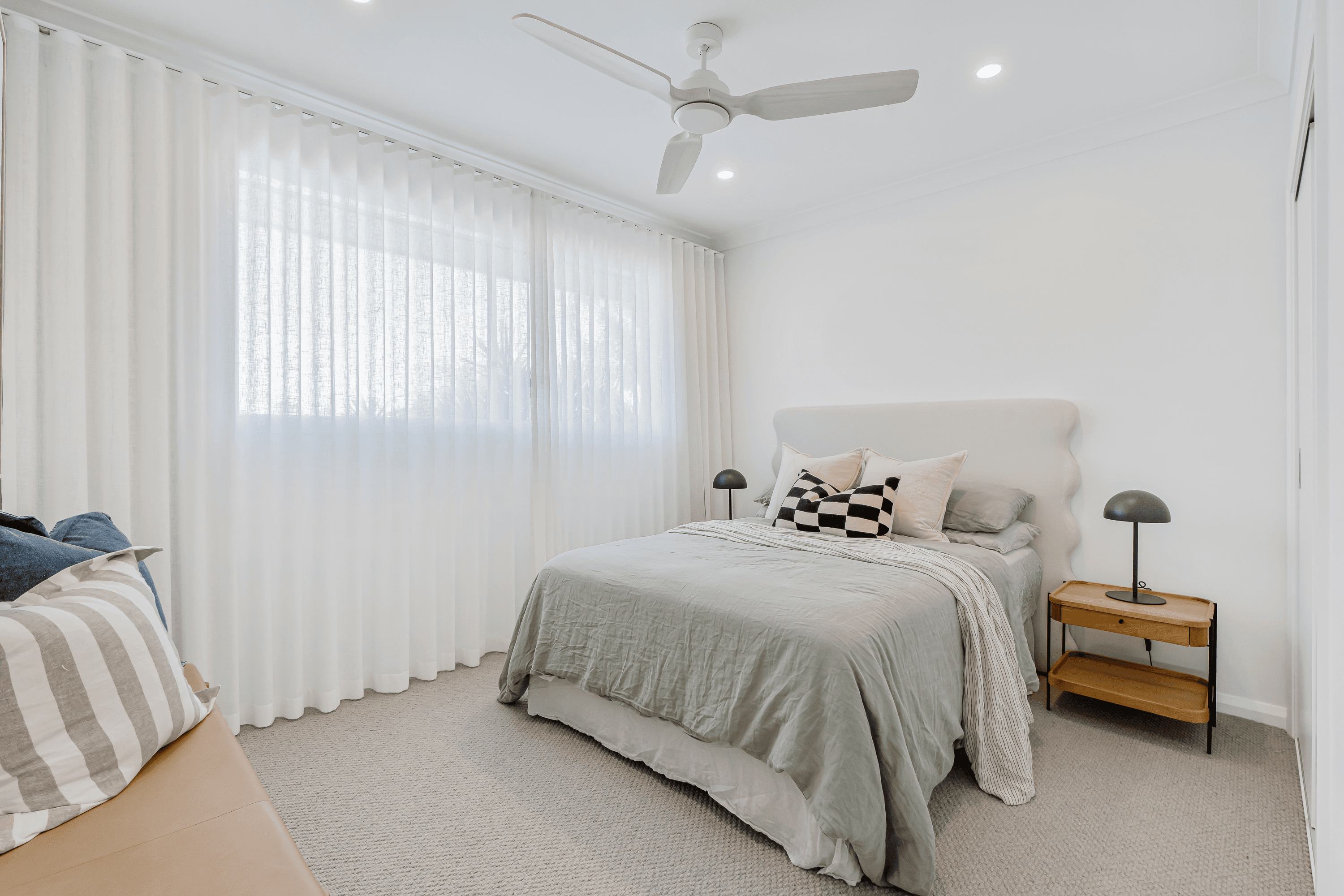 82 Chainey Avenue, MIAMI, QLD 4220