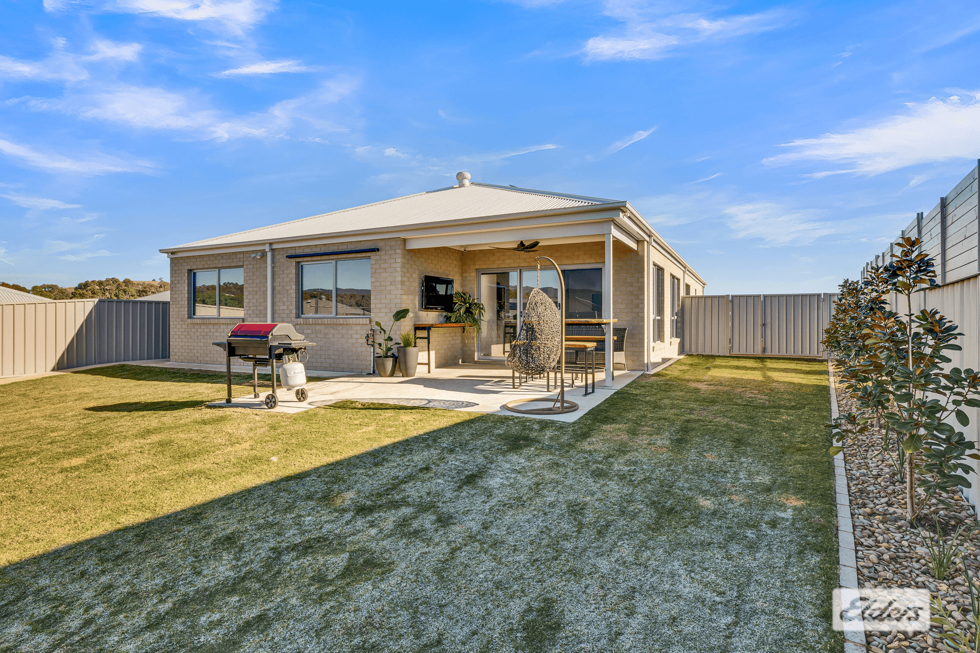 4 Stobie Crescent, Leneva, VIC 3691