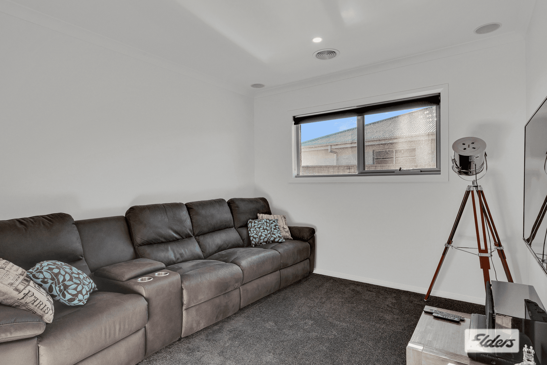 4 Stobie Crescent, Leneva, VIC 3691