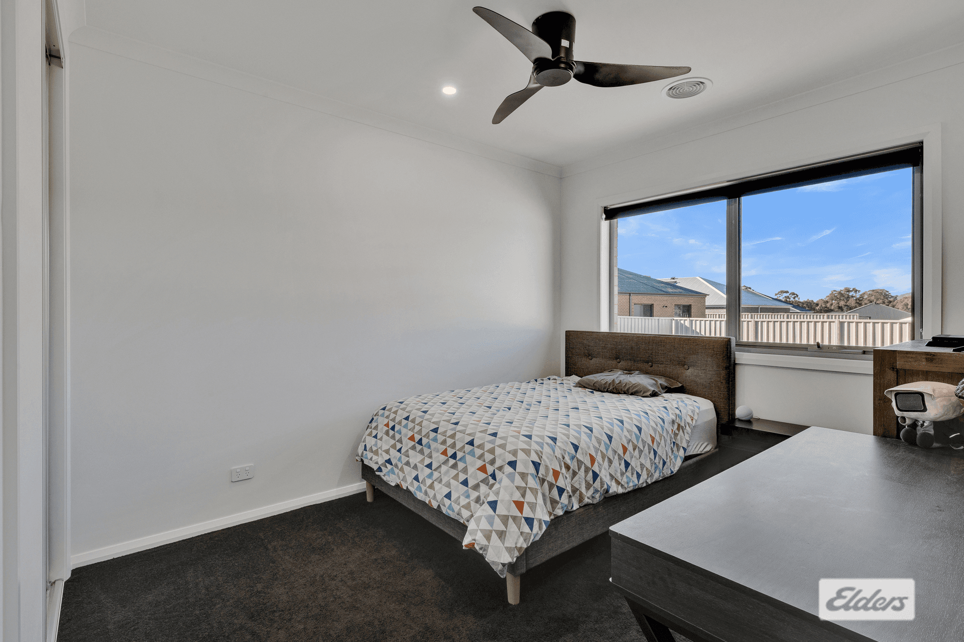 4 Stobie Crescent, Leneva, VIC 3691