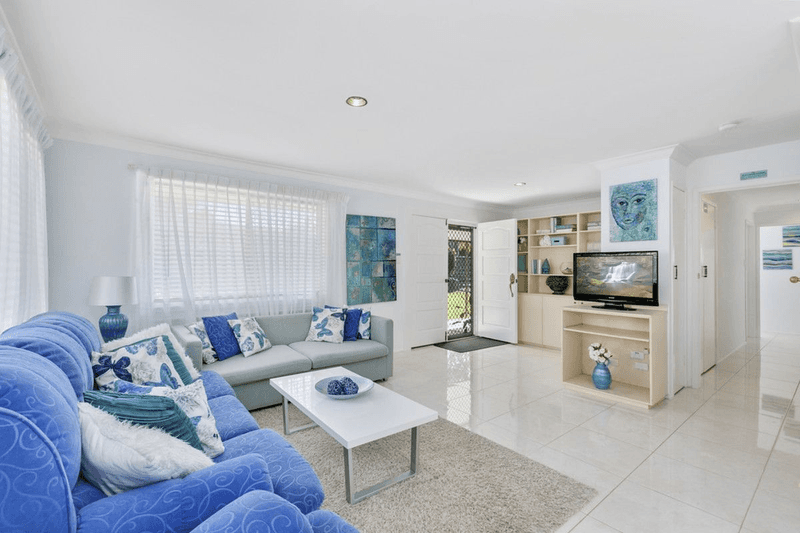 40 Bonogin Road, Mudgeeraba, QLD 4213