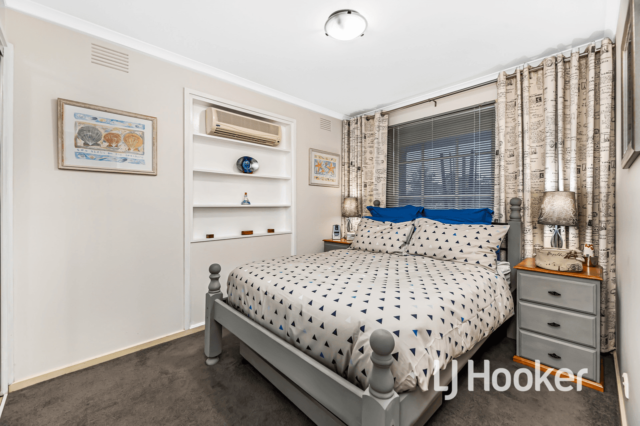 6 Robin Court, PAKENHAM, VIC 3810