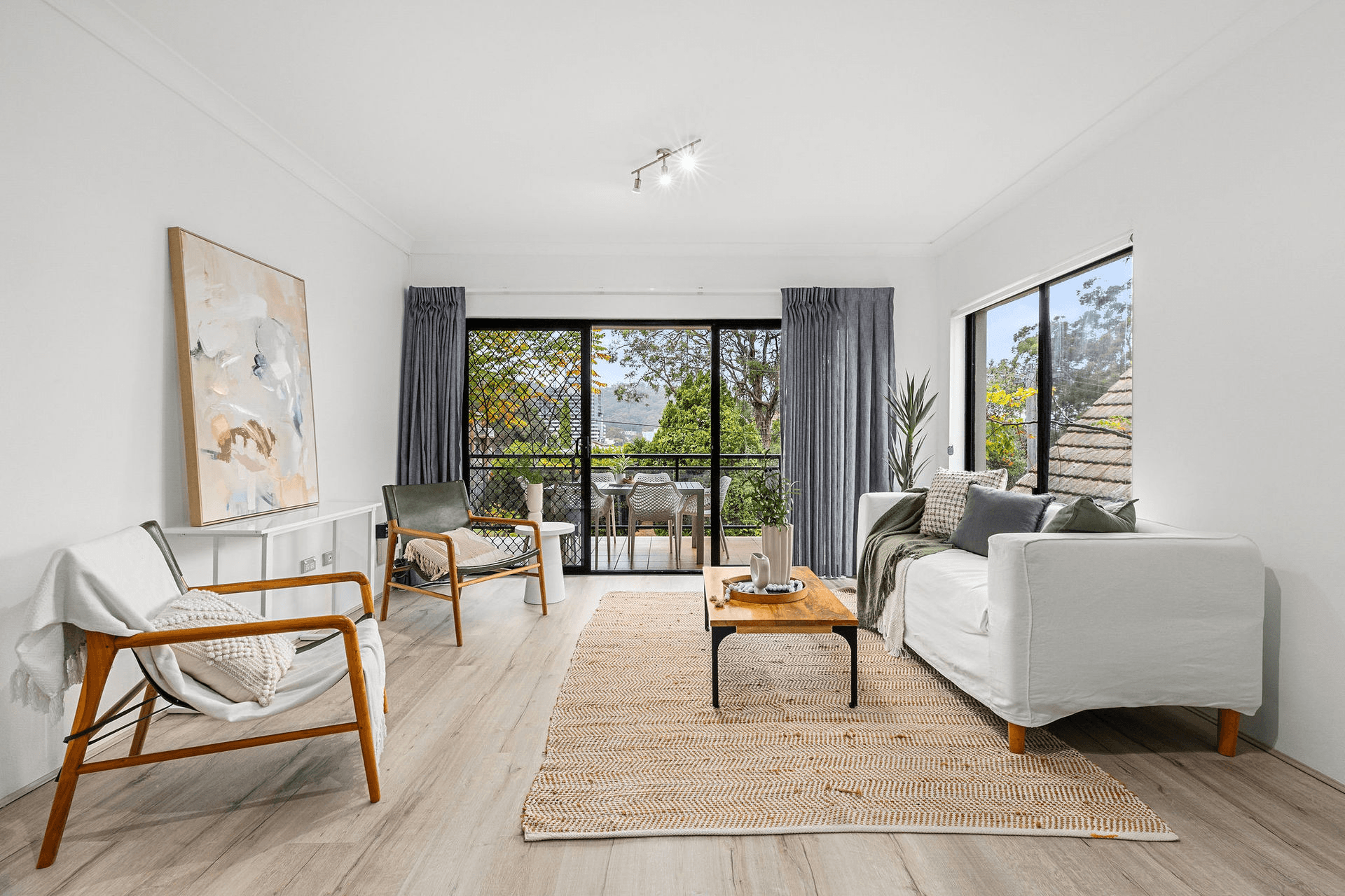 8/61 Donnison West Street, Gosford, NSW 2250