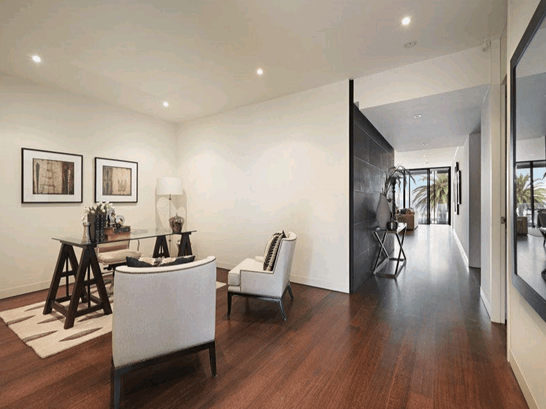 2/29 Beaconsfield Parade, Port Melbourne, VIC 3207