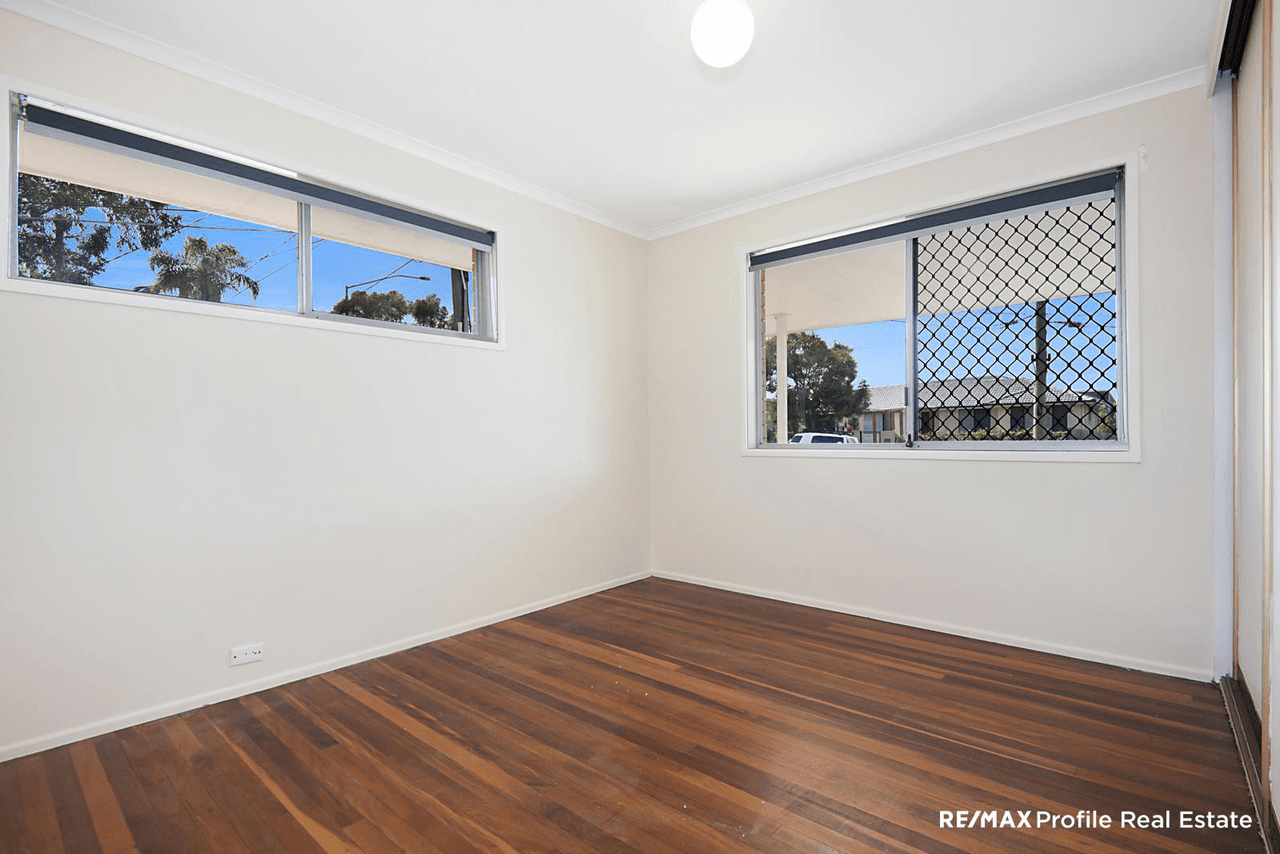 8 Francis Road, SHAILER PARK, QLD 4128