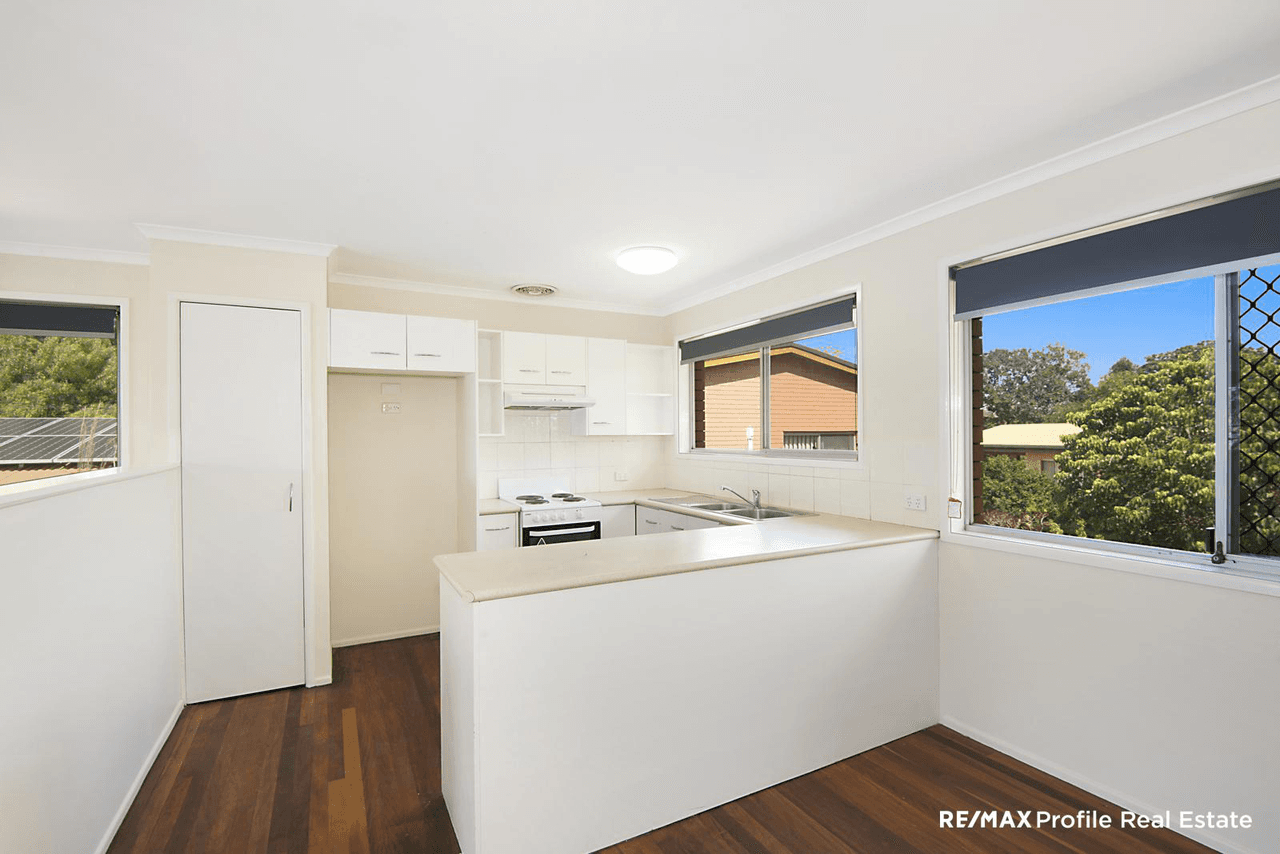 8 Francis Road, SHAILER PARK, QLD 4128