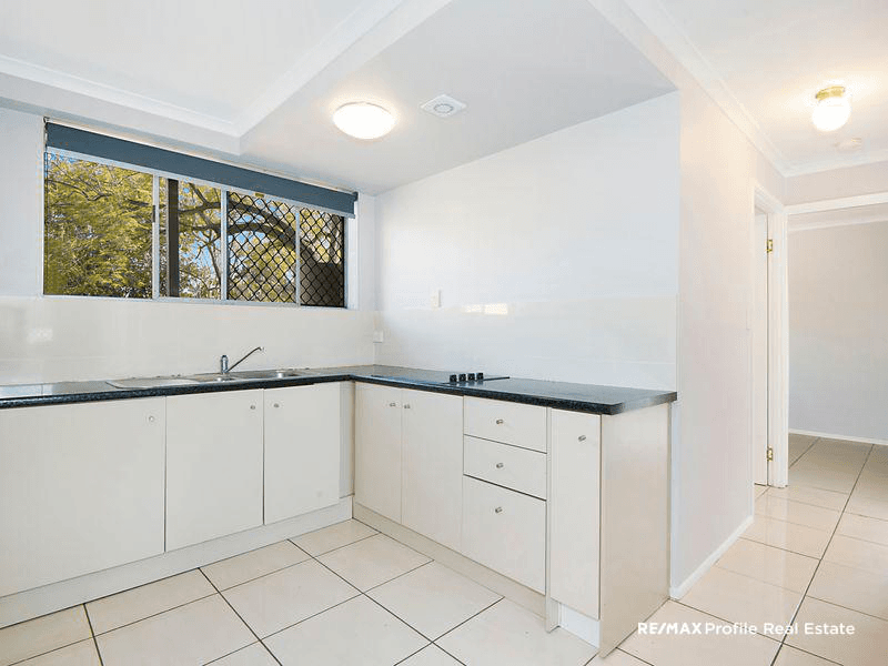 8 Francis Road, SHAILER PARK, QLD 4128