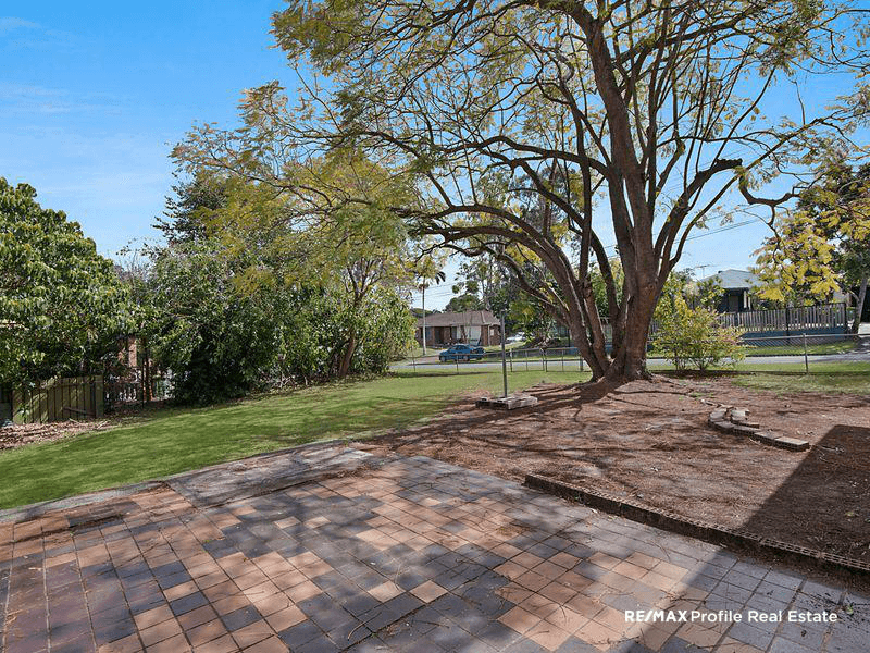 8 Francis Road, SHAILER PARK, QLD 4128